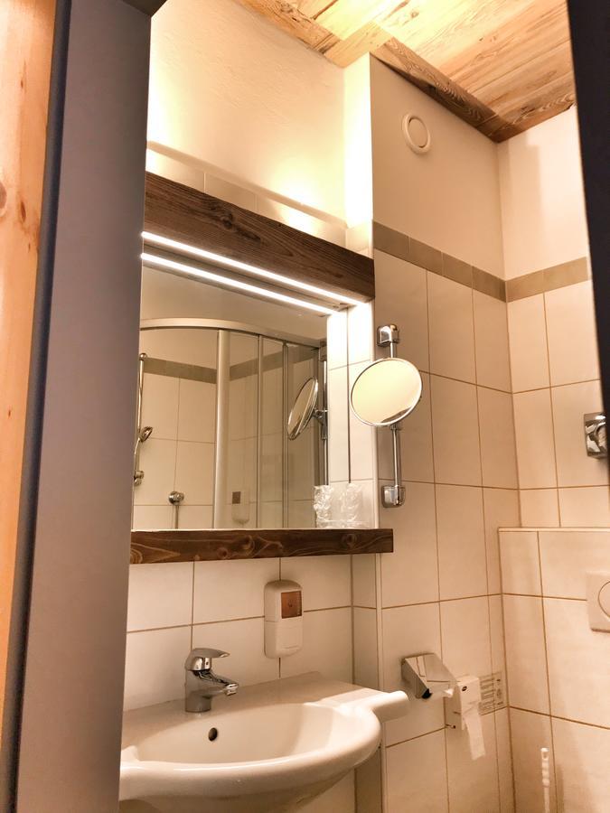 Hotel Ansitz Haidenhof Lienz Buitenkant foto
