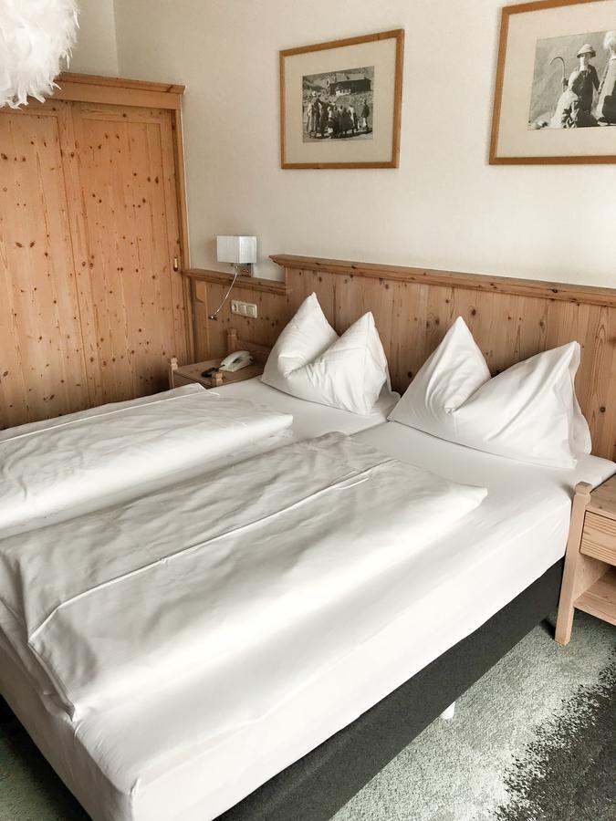 Hotel Ansitz Haidenhof Lienz Buitenkant foto