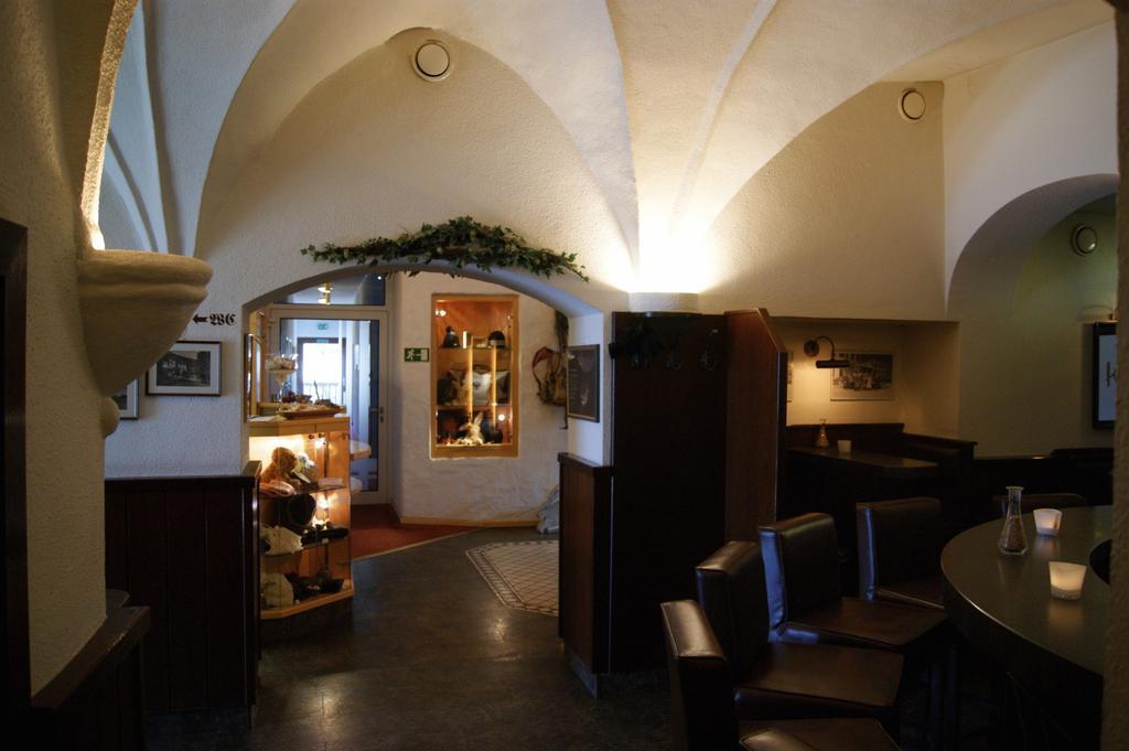 Hotel Ansitz Haidenhof Lienz Buitenkant foto